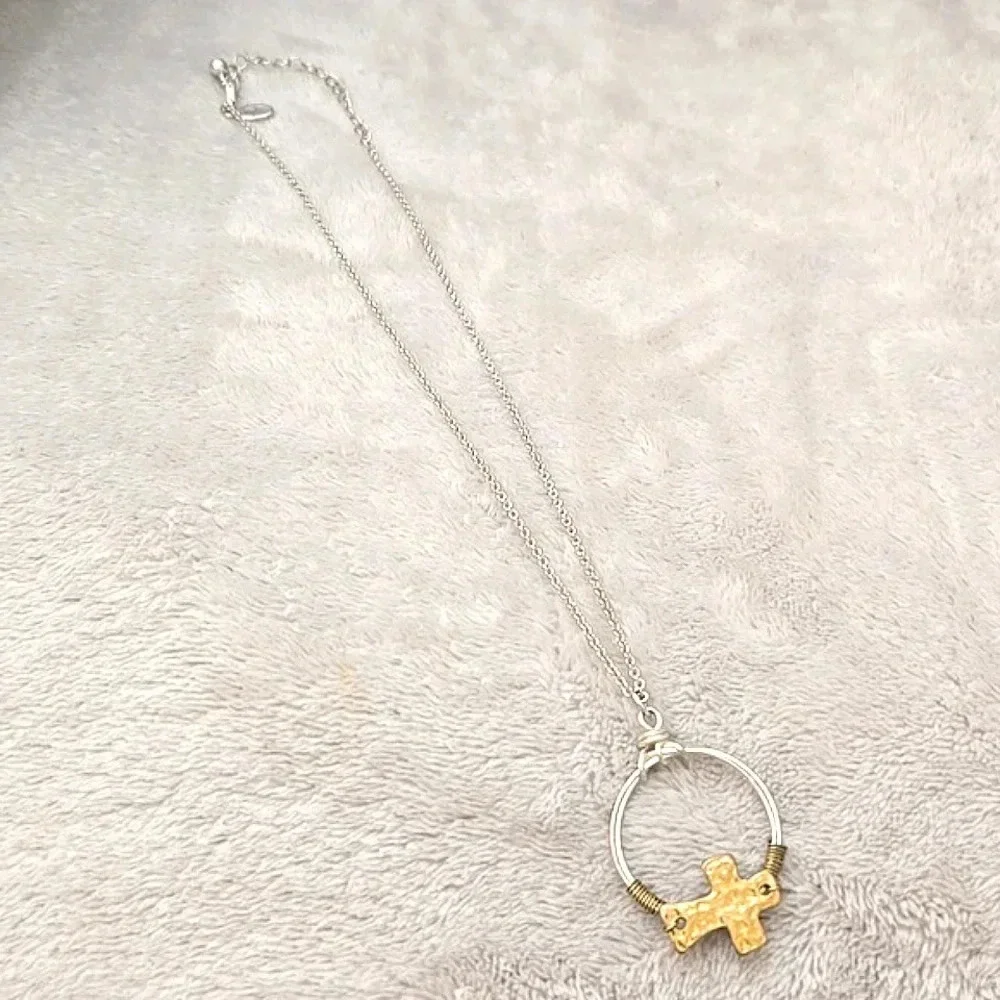 #501 Silver and gold necklace
